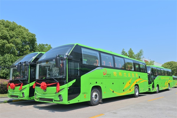 批量蘇州金龍新V系客車交付榆林大眾旅運 為陜北旅運提檔升級