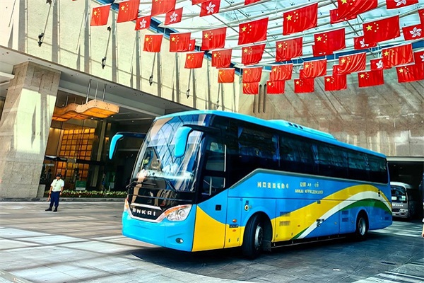 雙向奔赴！安凱A9擔綱首輛香港-深圳跨境純電旅游巴士
