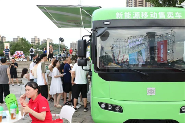 中車移動售賣車首次亮相，就引發(fā)排隊(duì)狂潮！