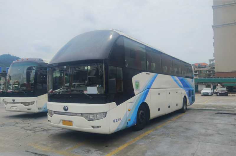 2014年12月 多臺(tái)國(guó)四51座宇通6122氣囊中門暖氣旅游車 