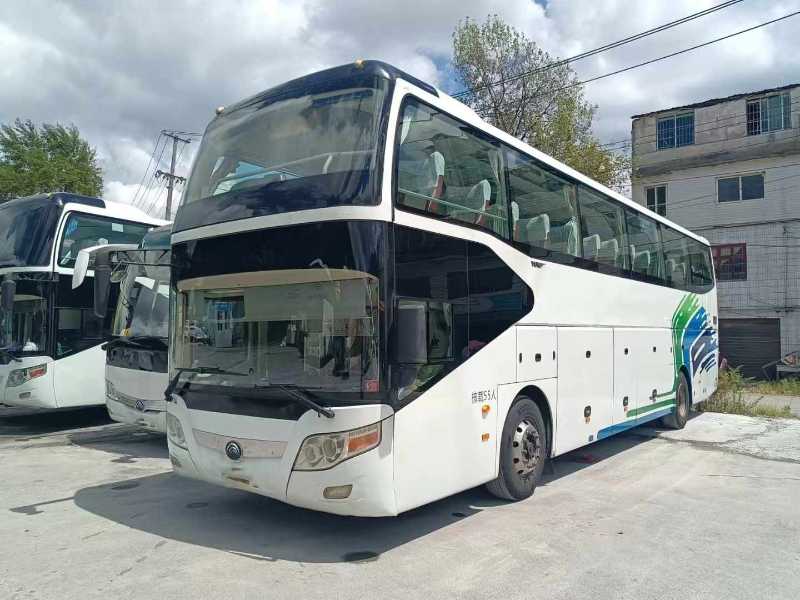 兩臺國四55座宇通6126可提雙檔旅游車 