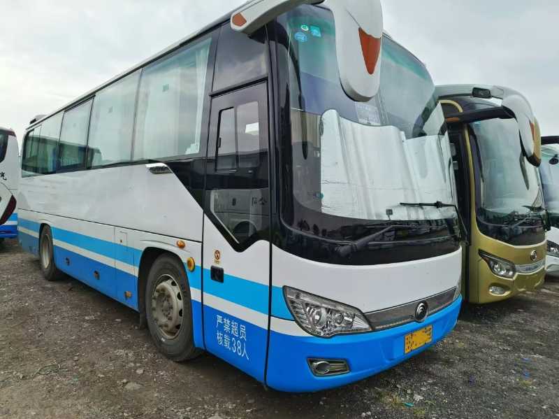 國(guó)五38座宇通6906氣囊旅游車
