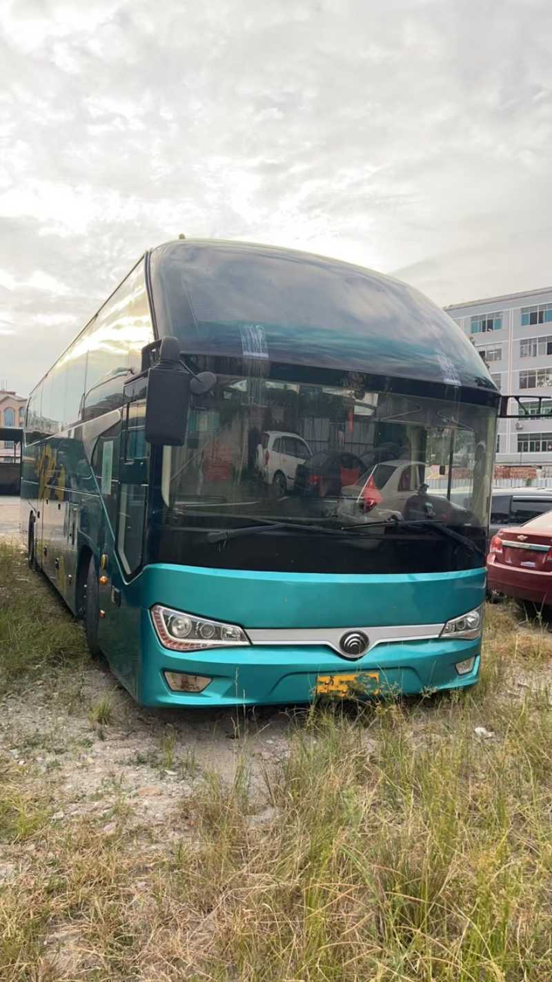 2019年7月 粵牌國(guó)五50座宇通6128氣囊中門營(yíng)運(yùn)車