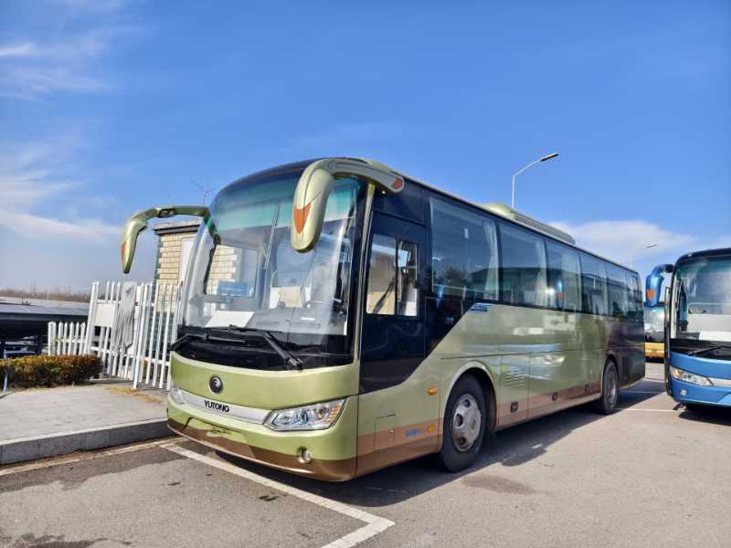 2017年12月 49座寧德時代宇通6115氣囊電車