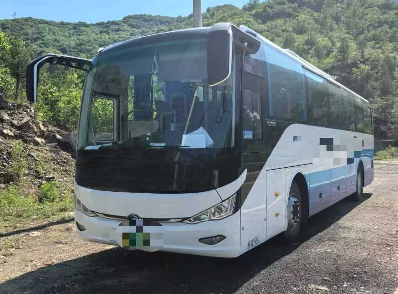 2024年上牌續(xù)航400多公里50座宇通C12寧德時(shí)代電車