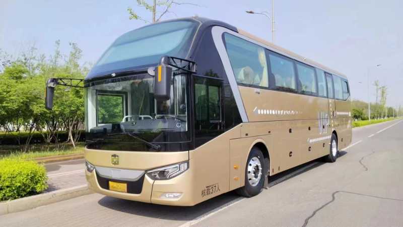 2024年4月上牌國六有公告37座2+1大商務座椅中通6129營運車