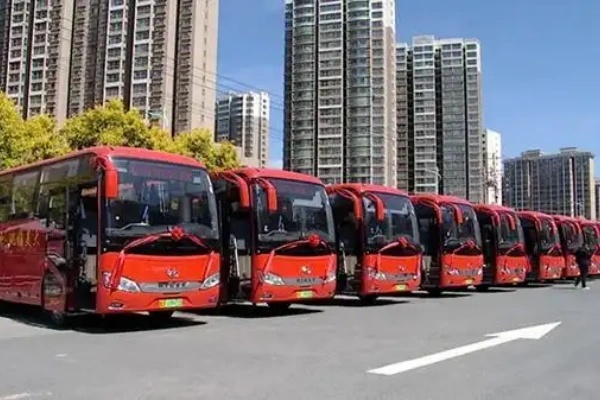 全面升級，綠色出行：甘谷縣新能源公交新未來