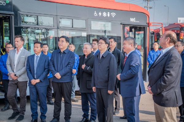 山東政府代表團(tuán)出訪秘魯、智利：調(diào)研山東重工拉美業(yè)務(wù)
