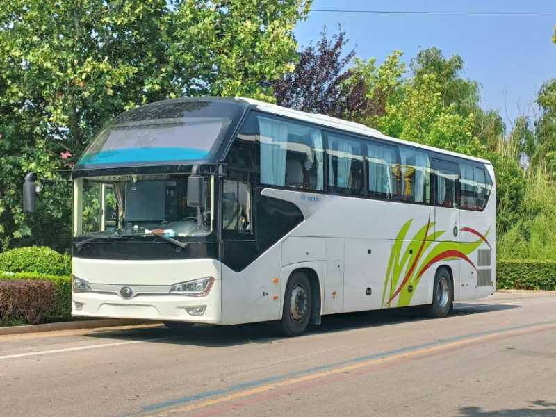 2020年8月上牌50座國五有暖氣油路加熱宇通6120一手旅游車