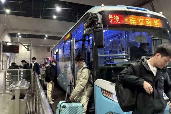 互聯網+交通：南京公交「定制服務」智慧蝶變