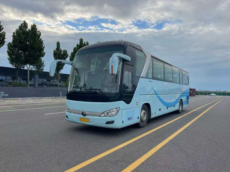 2018年6月上牌同款5臺50座宇通6122氣囊旅游車