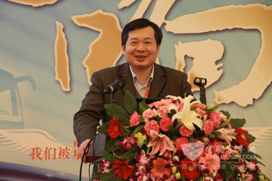 中國科學院物理研究所、中國凝聚態物理國家實驗室研究員黃學杰
