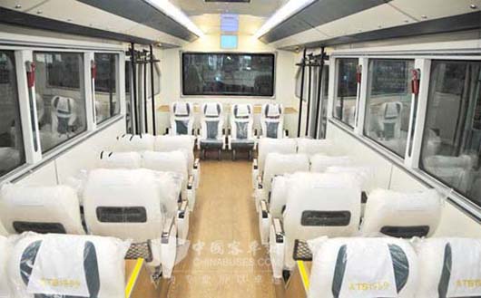 五洲龍VIP機場擺渡車內(nèi)飾
