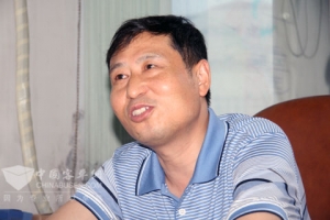 “專業(yè)”鋪就綠色公交路