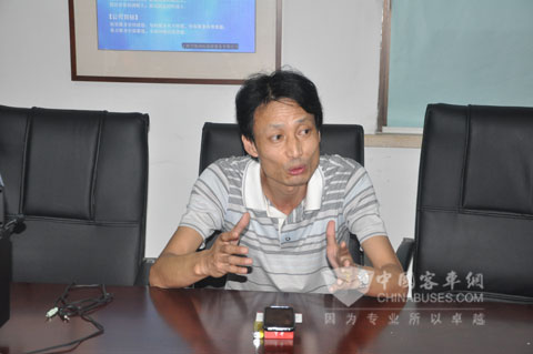 上海空港國際旅游服務公司執行董事馮成在接受客車網記者專訪