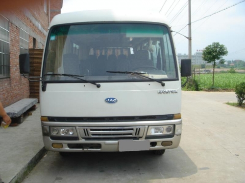 車況很好,朝柴4102帶渦輪增壓，動力強勁，內置空調，電視.vcd 車內飾